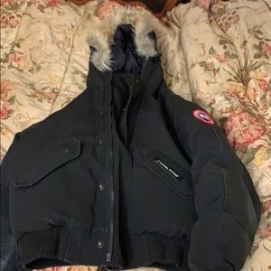 Canada Goose Youth Unisex Bomber Jacket Size 10-12